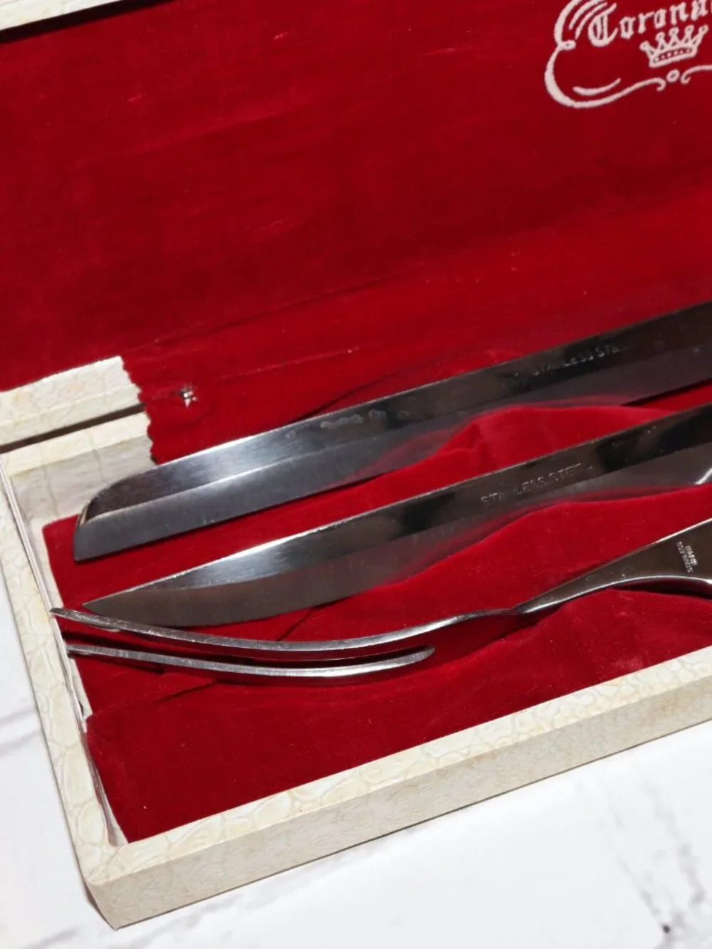 ✨ Vintage “Coronation” 3‑Piece Carving Set by Soffi ✨